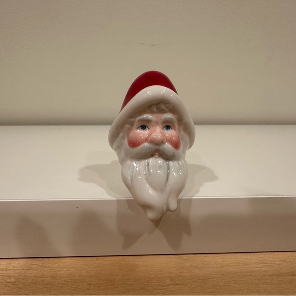 Jolly Santa Tea for 1 - Picture 5 of 9